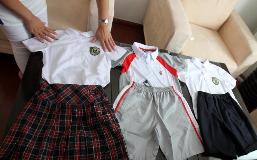 校服检测.jpg