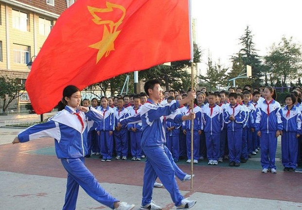 中国校服01.jpg